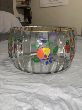 Fifth Avenue Crystal 9" Venetian Fruit Glass Bowl